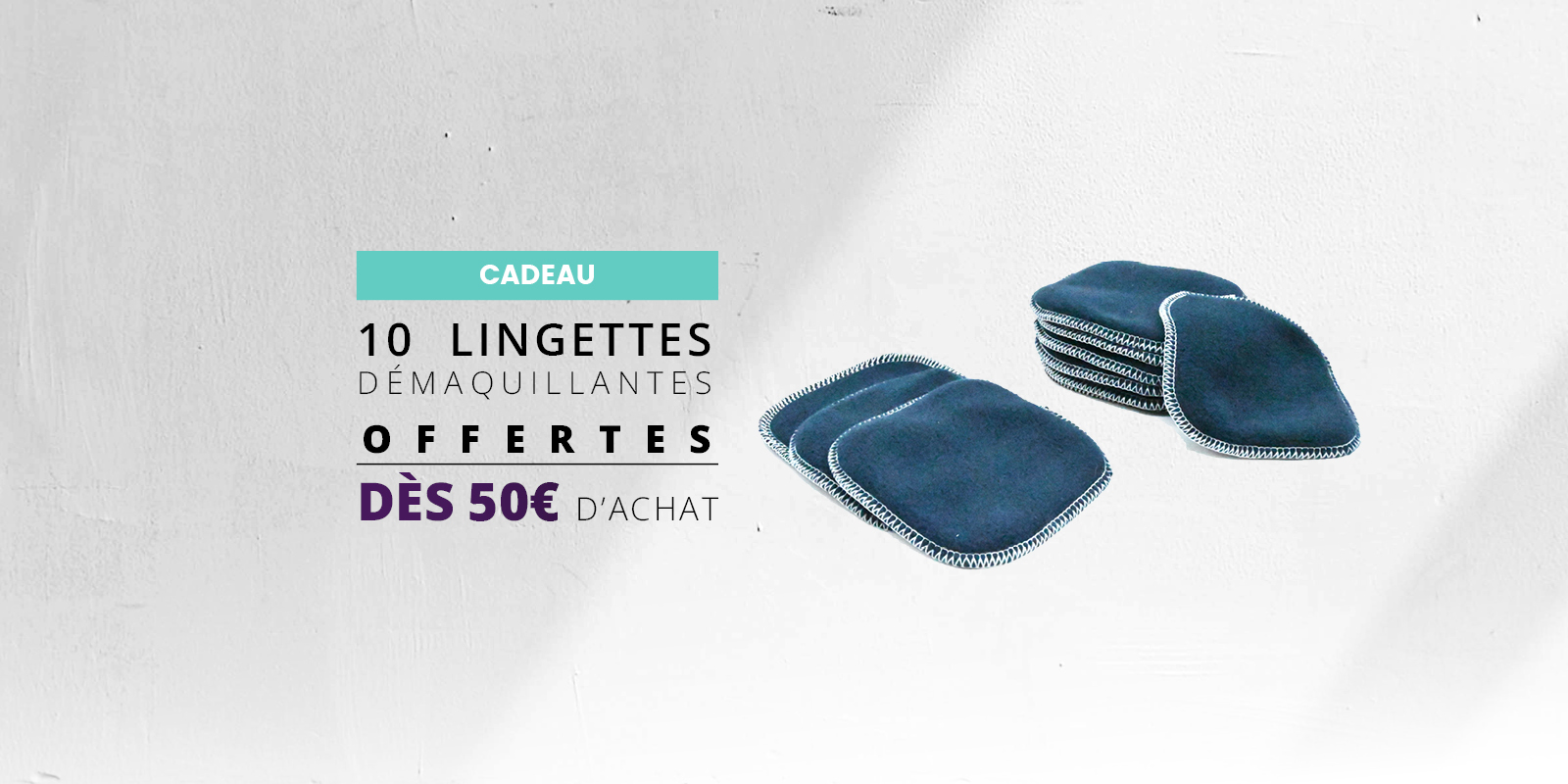 10 lingettes démaquillantes offertes