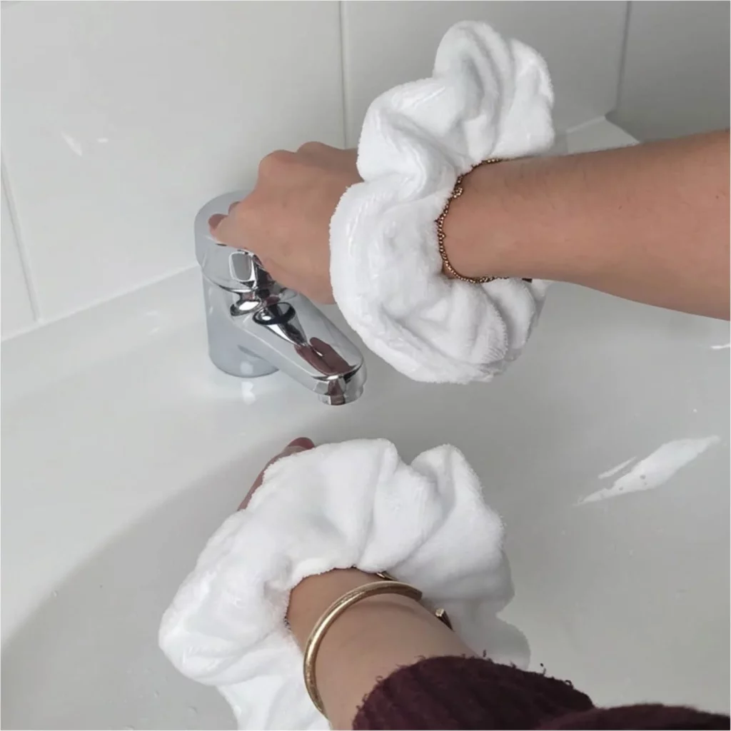 Paire de manchettes skincare réutilisables